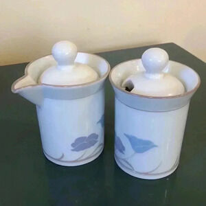 Dansk Tivoli belles flyers sugar and creamer set